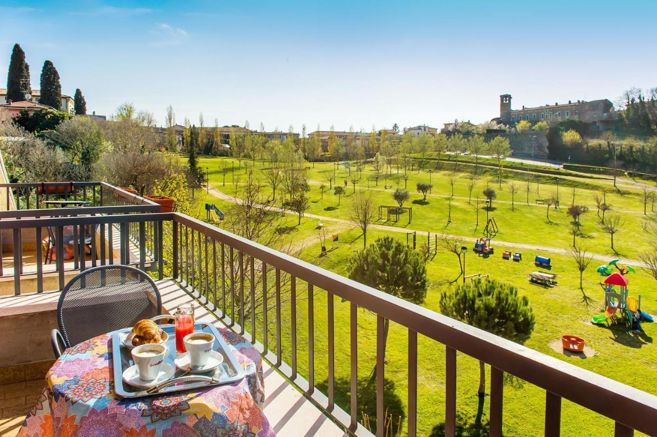 Hotel Il Castello Pozzolengo Eksteriør bilde