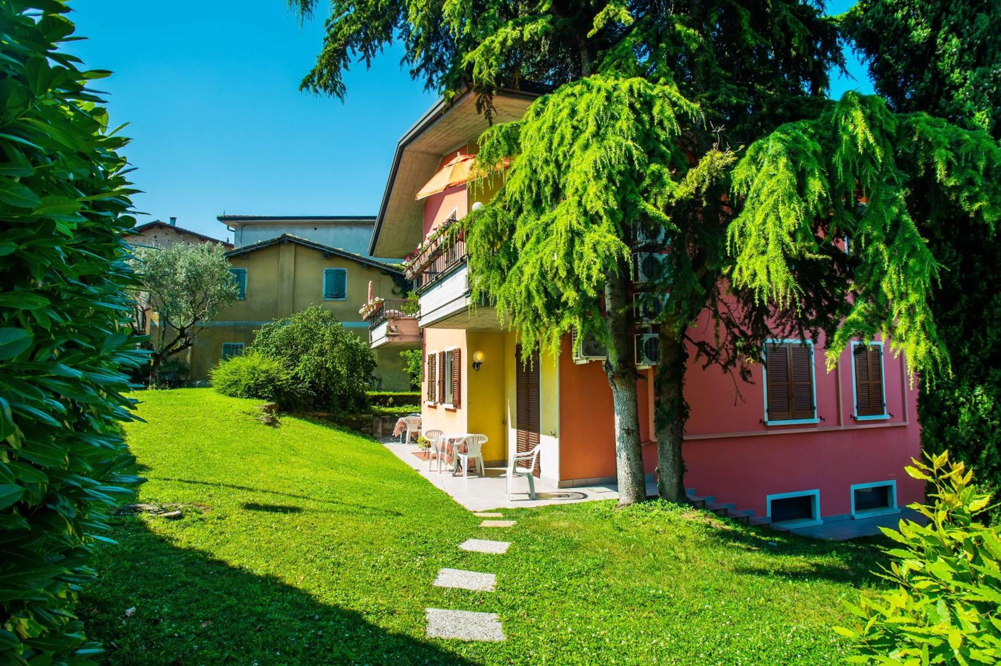 Hotel Il Castello Pozzolengo Eksteriør bilde